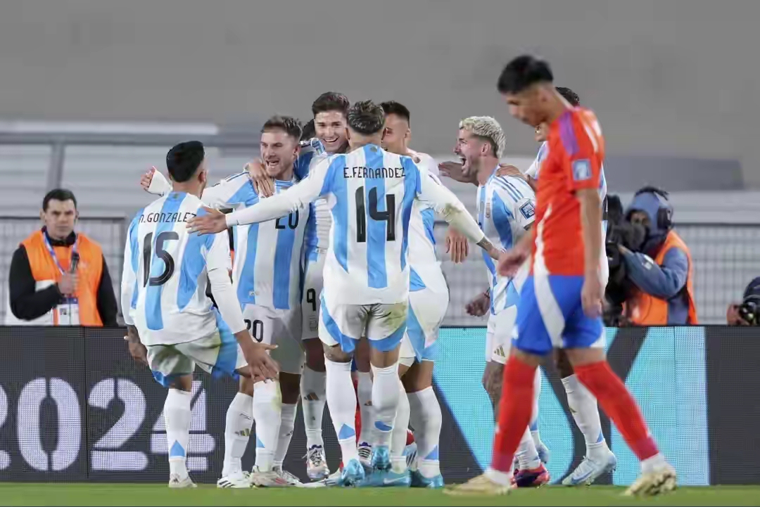 开云平台-关于阿根廷客场大胜智利，挺进欧洲联赛四强的信息