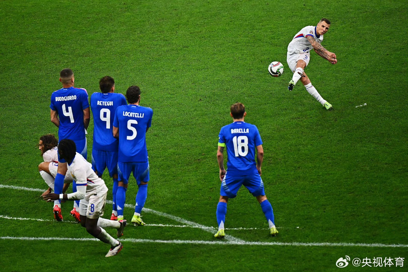 切尔西横扫对手，轻松杀入欧冠半决赛