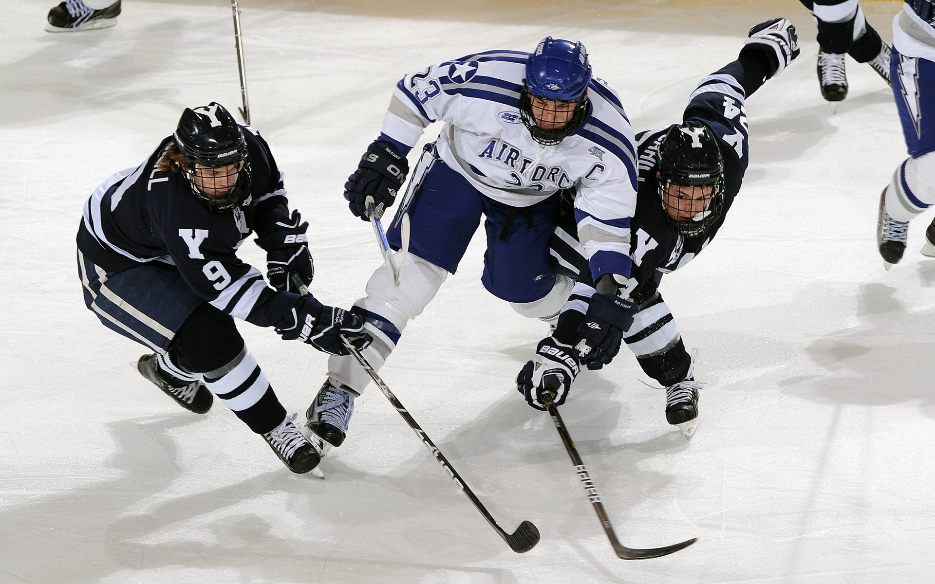 奥运周期关键战之夜,劳塔罗个人能力完全展现