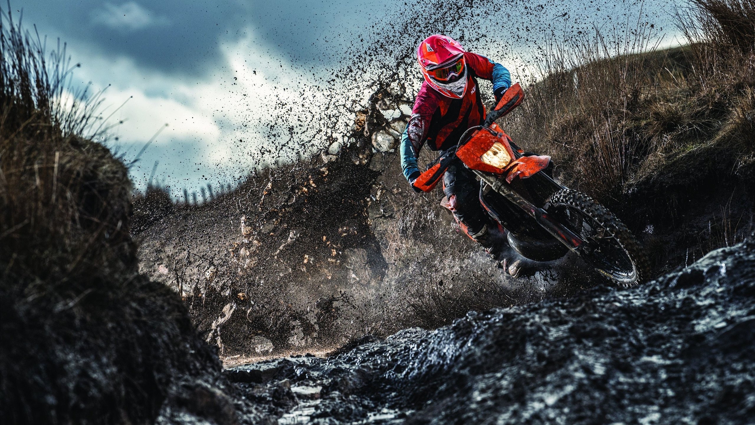 跨界战场，当中国对阵牙买加遇见莫德里奇持续制造杀伤